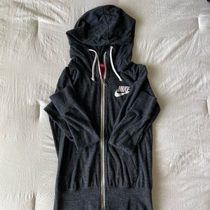 Nike black jacket size small with zipper and drawstrings
